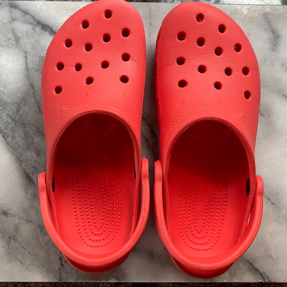 Coral Crocs